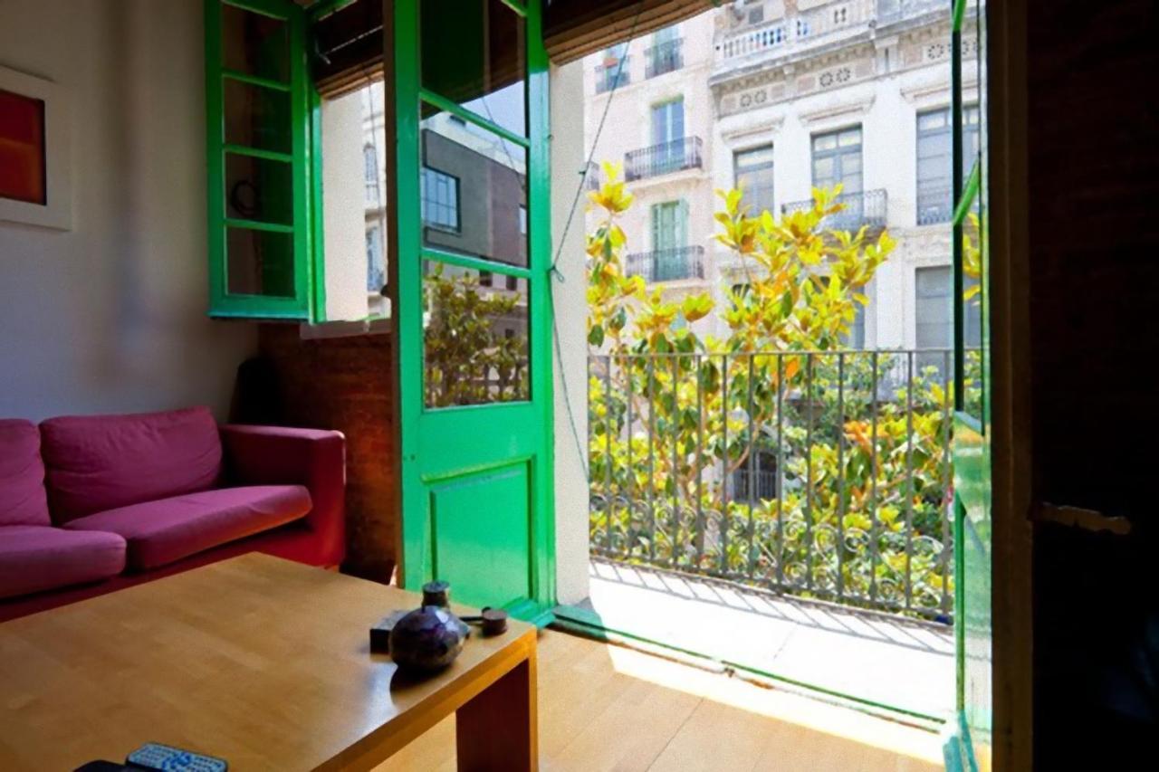 La Casa De Laura Nisia B&B Barcelona Zewnętrze zdjęcie
